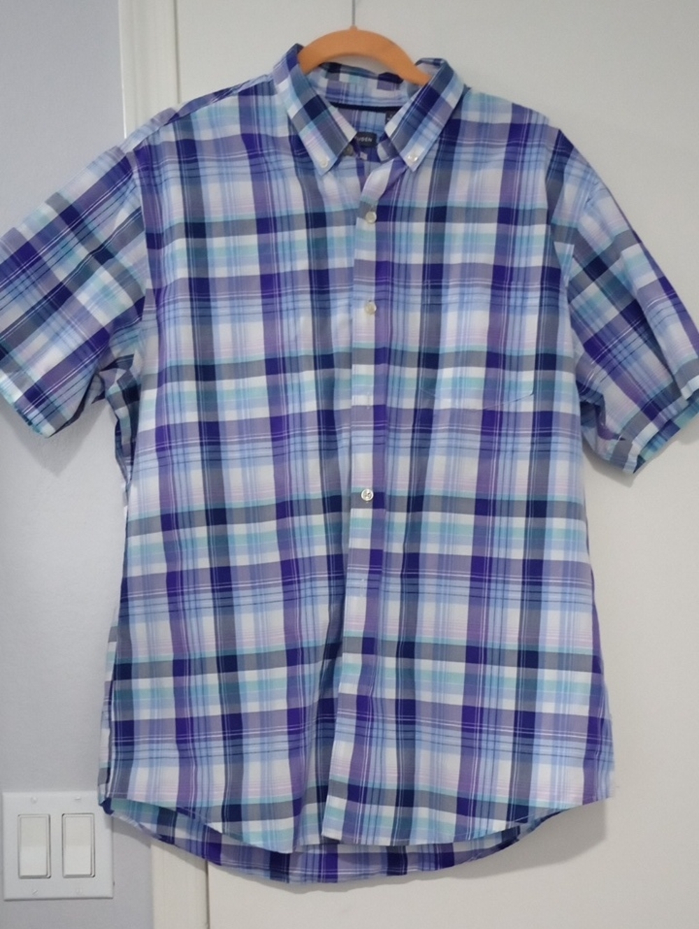 Van Heusen SS Plaid Button-Down Shirt - Purple & Bluevan Size L (16-16.5)
